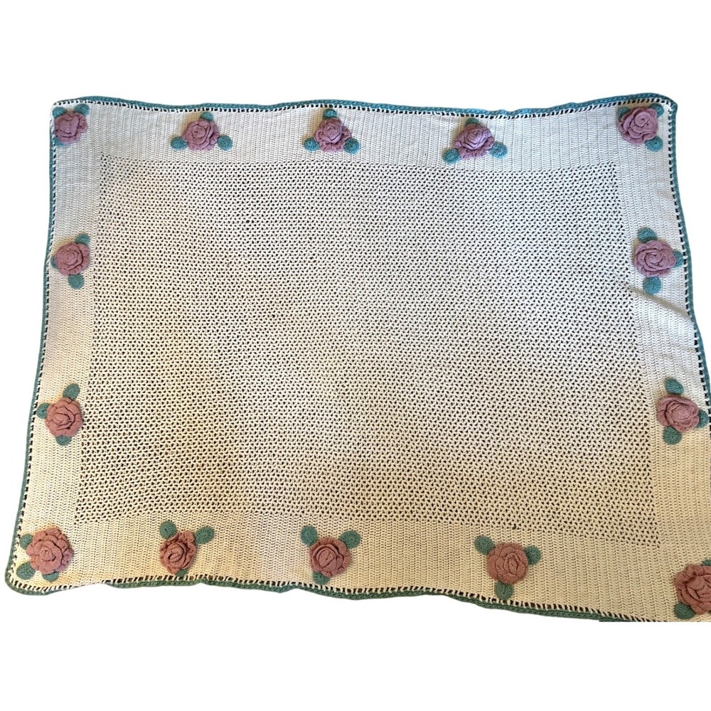 Vintage knit afghan/Throw 3D flowers cream - Picture 4 of 9